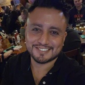 Meet your Posher, Diego